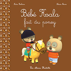 Bébé Koala fait du poney