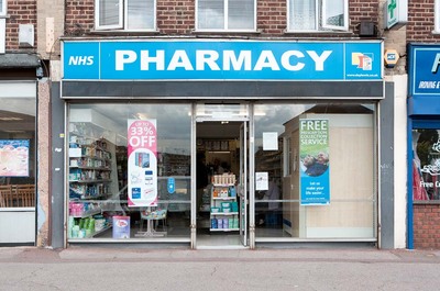 Damien Hirst Pharmacy London /Anglais