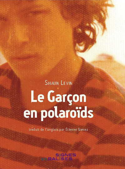 Le garçon en polaroïds